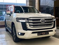 تۆیۆتا لاند کروزەر